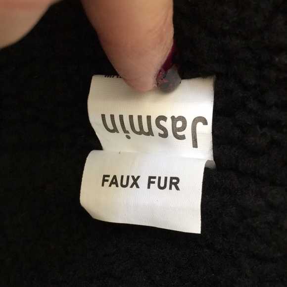 Jasmin Black Knee Length Boots - Picture 8 of 8